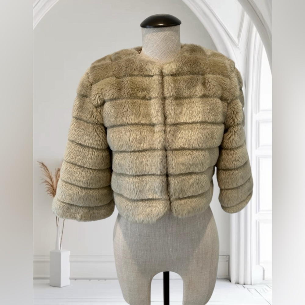 Moda International Tan Crop Jacket - Size Small